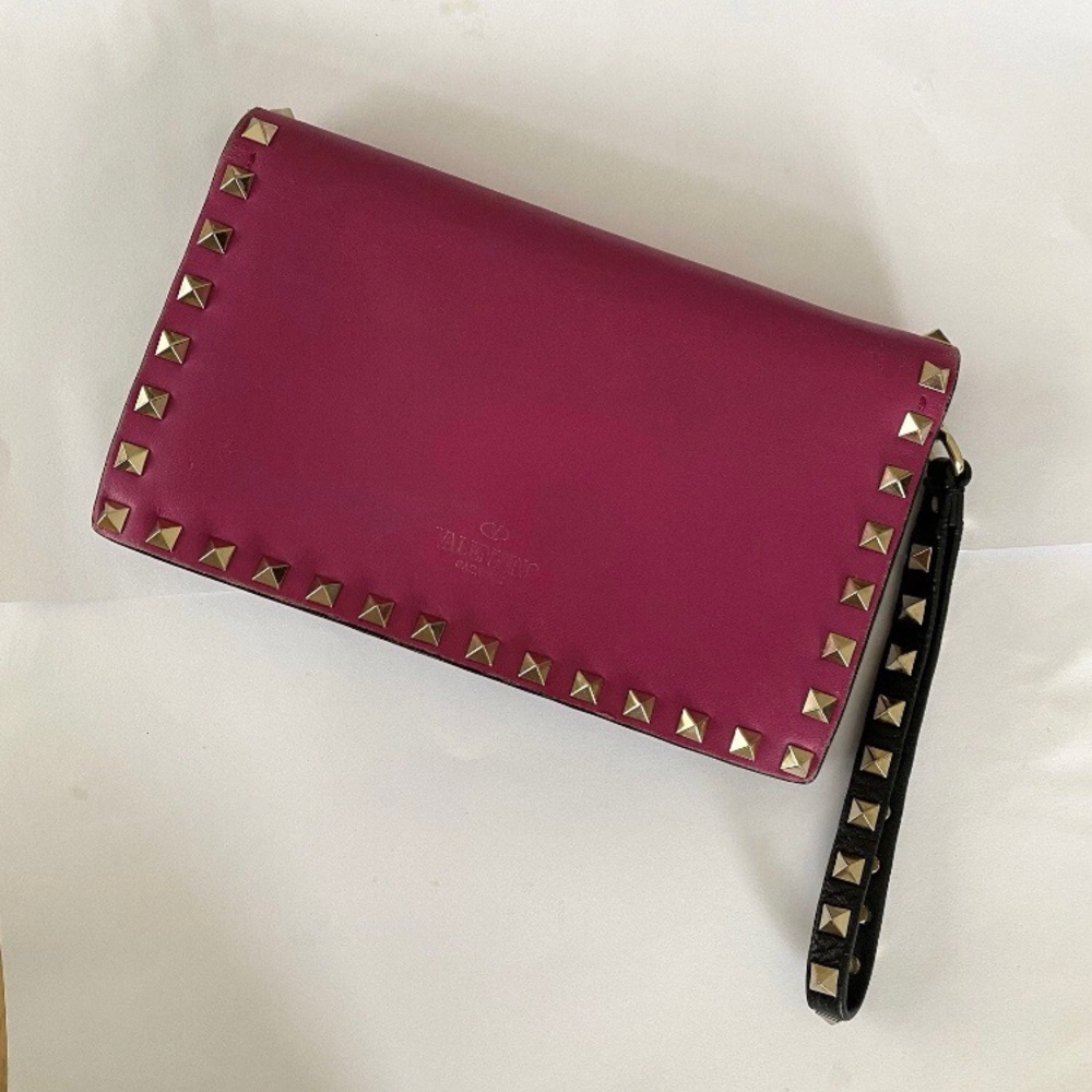 $1875 Valentino Garavani Fuchsia Leather Gold Rockstud Clutch Wallet Wristlet